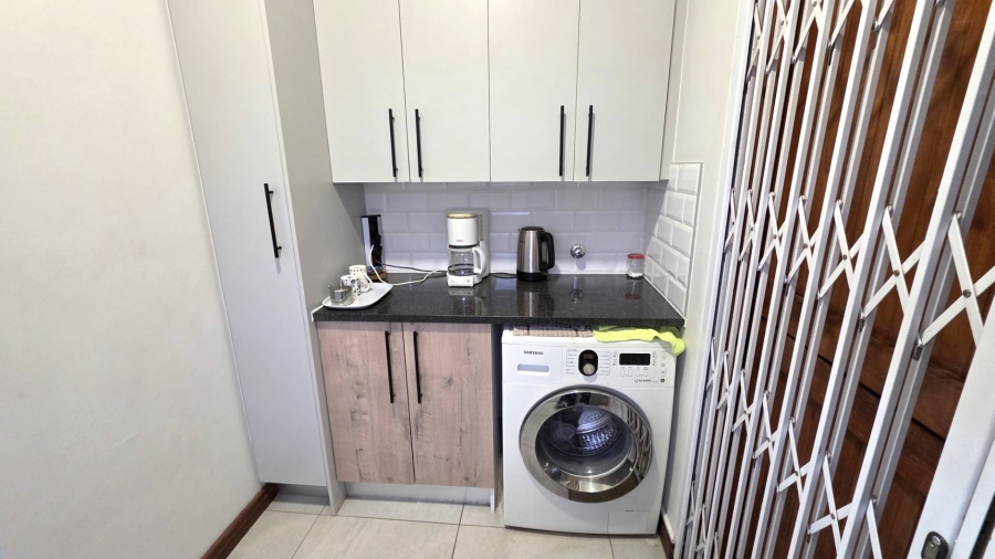 3 Bedroom Property for Sale in Melodie North West